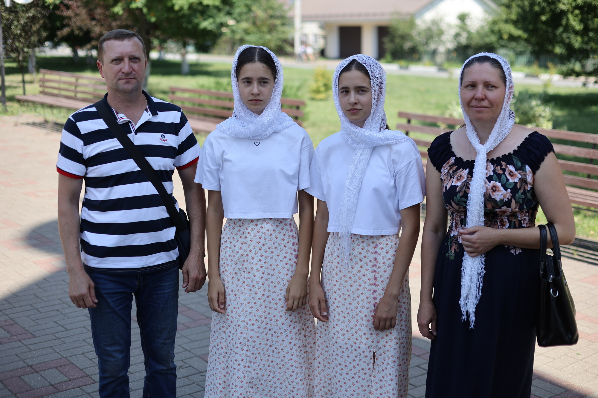 В день памяти святых благоверных князей Петра и Февронии Муромских в  Губкине совершено общегородское молебное пение | 09.07.2024 | Губкин -  БезФормата